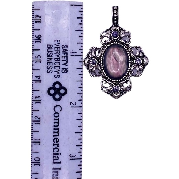 Victorian Style Pendant with Lovely Smokey Gray & Pink Stone - Picture 7 of 10